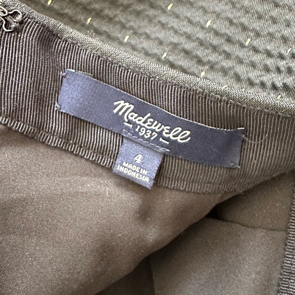 Madewell Shirttail Skirt in Nightfall Jacquard Black with Gold | Size 4 - Picture 4 of 8